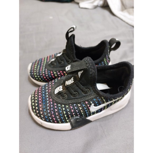 Nike Other - Infant or toddler size Nike multicolored no tie shoes size 6c
